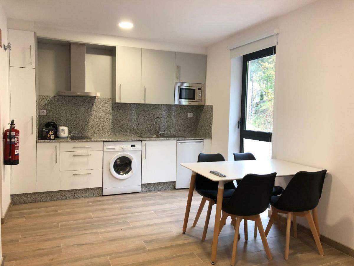 Apartamentos Compostela Lobios Extérieur photo